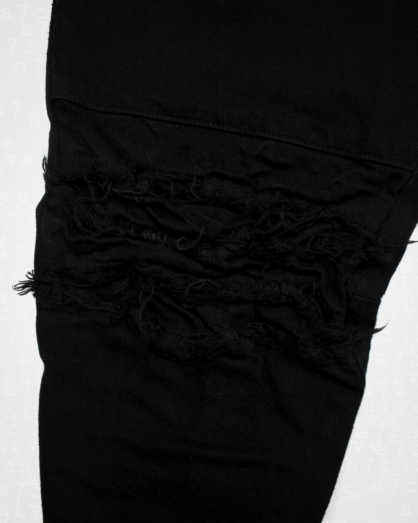 JULIUS_7 Twisted Distressed Denim - F/W 2010